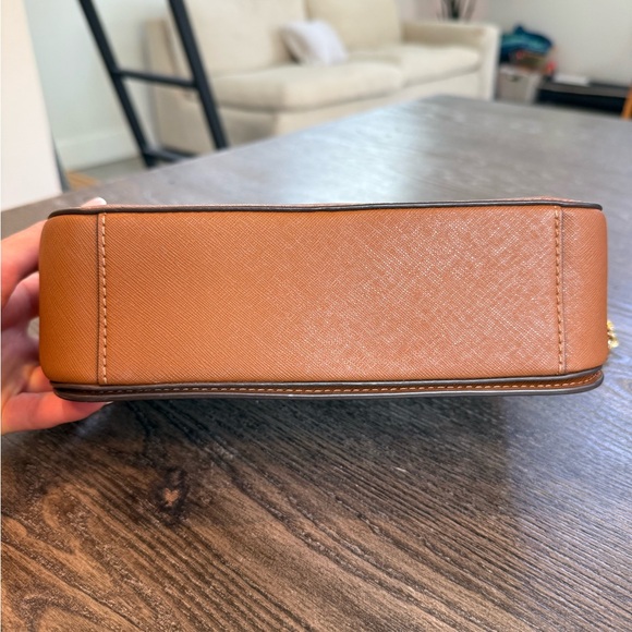 Tory Burch Shoulder/Crossbody Bag - Picture 4 of 8